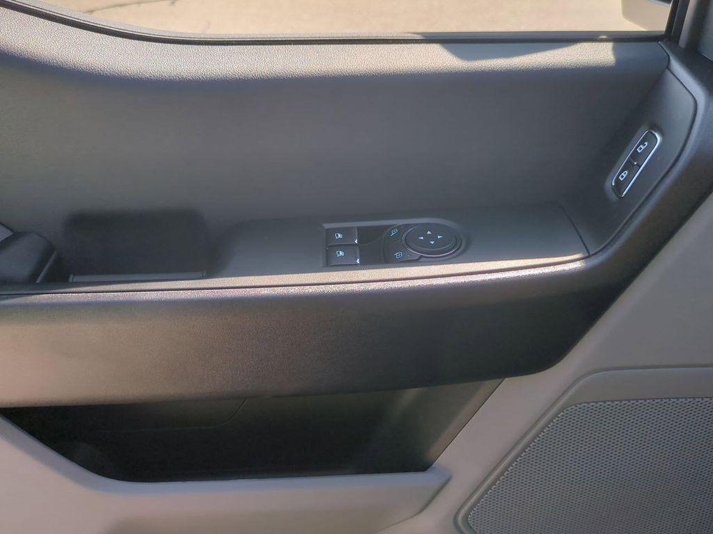 new 2025 Ford F-350 car, priced at $48,885