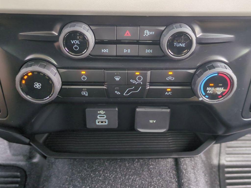 new 2025 Ford F-350 car, priced at $48,885