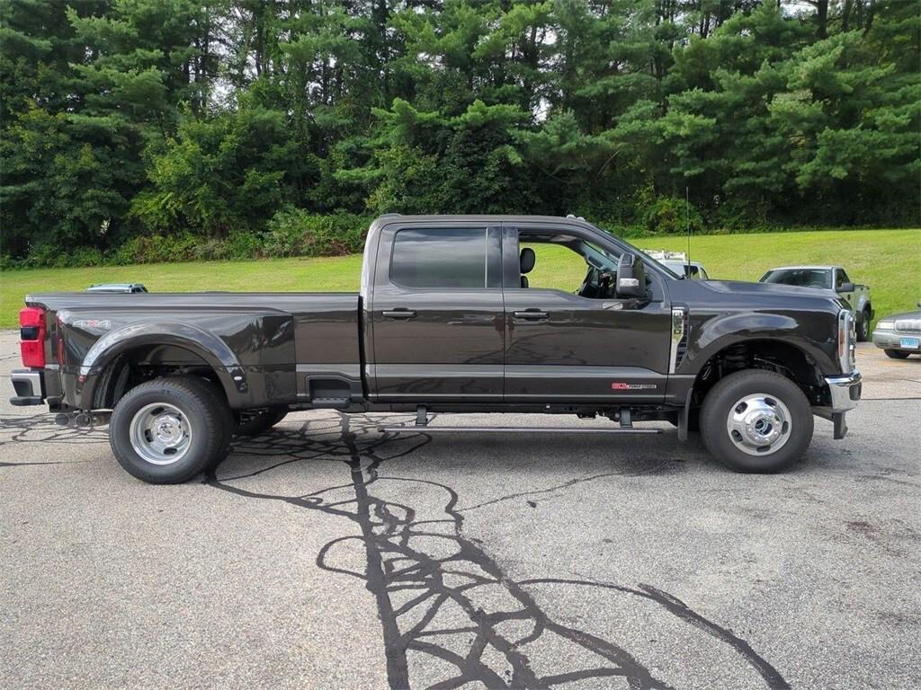 new 2025 Ford F-350 car, priced at $91,990