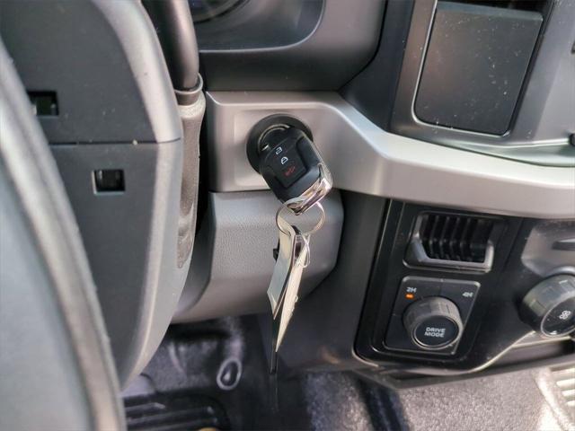 new 2025 Ford F-250 car, priced at $66,320