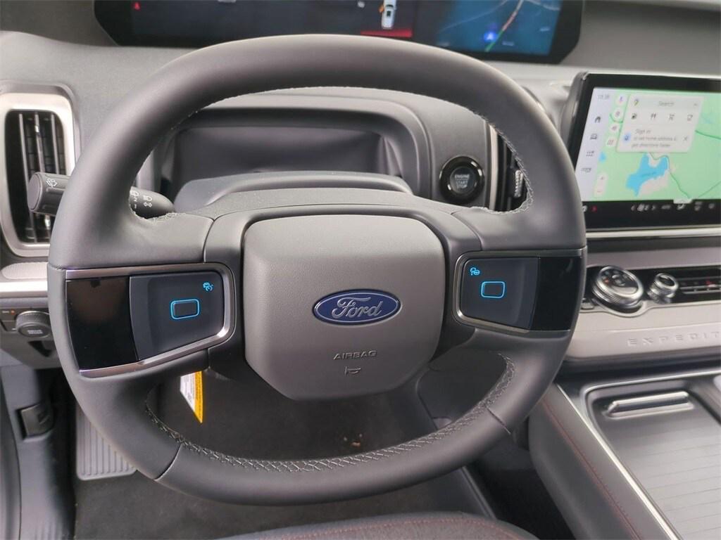 new 2025 Ford Expedition car, priced at $65,600