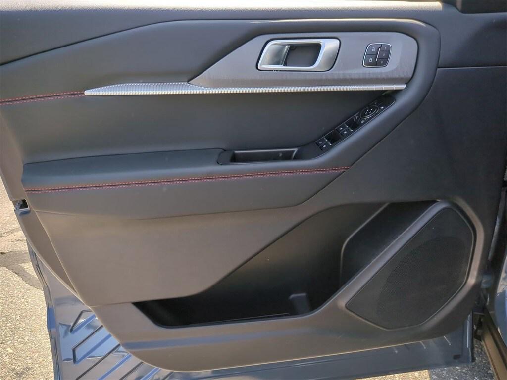 new 2025 Ford Explorer car, priced at $52,935