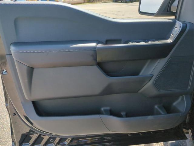 new 2025 Ford F-150 car, priced at $50,488