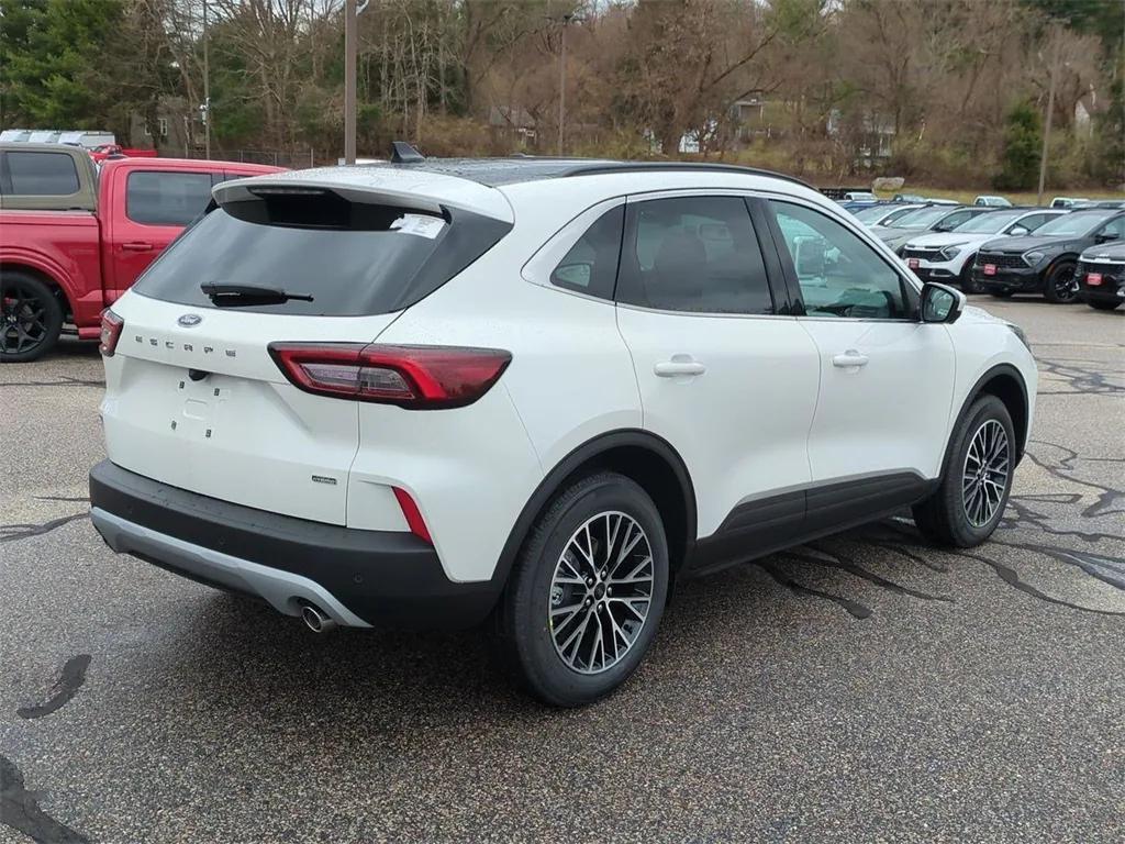 new 2025 Ford Escape PHEV car, priced at $45,215