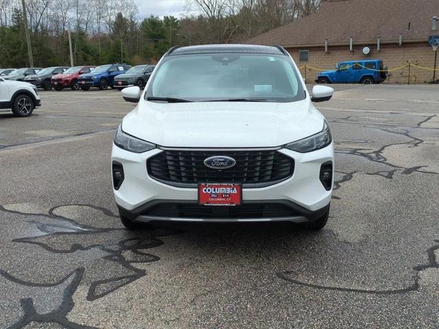 new 2025 Ford Escape car, priced at $46,215