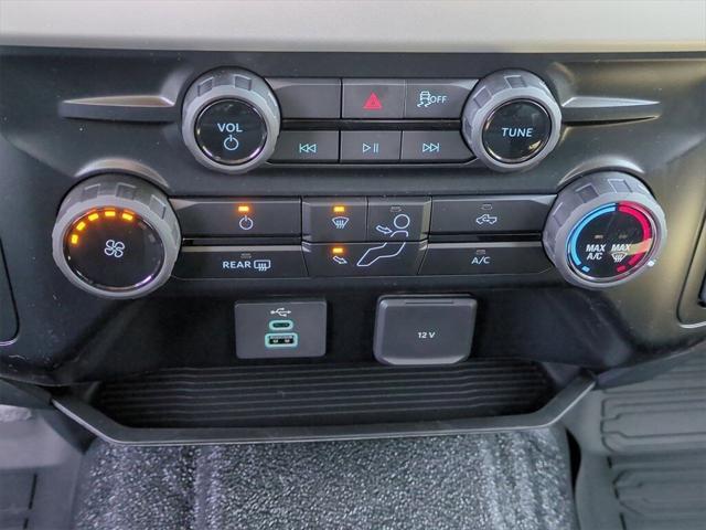 new 2025 Ford F-350 car, priced at $71,870