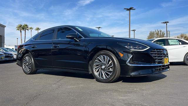 used 2020 Hyundai Sonata Hybrid car, priced at $23,447