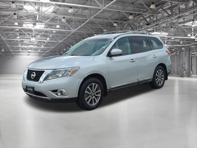 used 2013 Nissan Pathfinder car, priced at $9,872