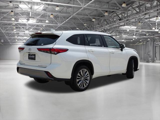 used 2021 Toyota Highlander car, priced at $37,491