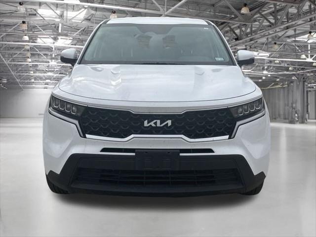 used 2023 Kia Sorento car, priced at $22,988