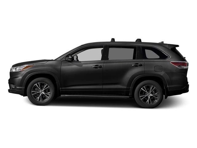 used 2016 Toyota Highlander car, priced at $21,403