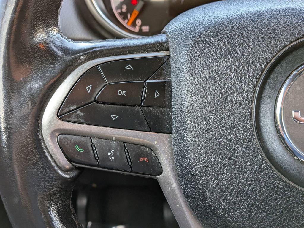 used 2018 Jeep Grand Cherokee car, priced at $17,995