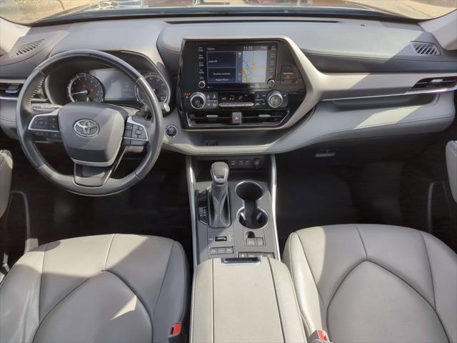 used 2022 Toyota Highlander car, priced at $28,861