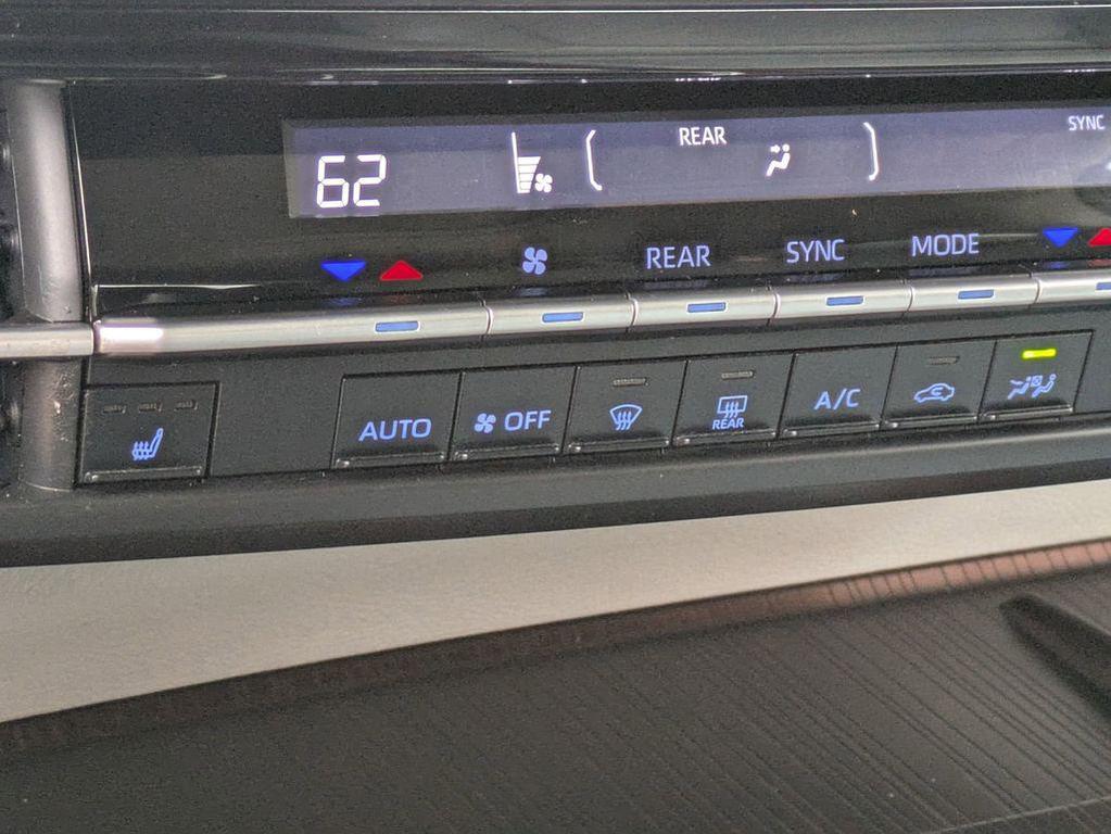 used 2022 Toyota Sienna car, priced at $25,995