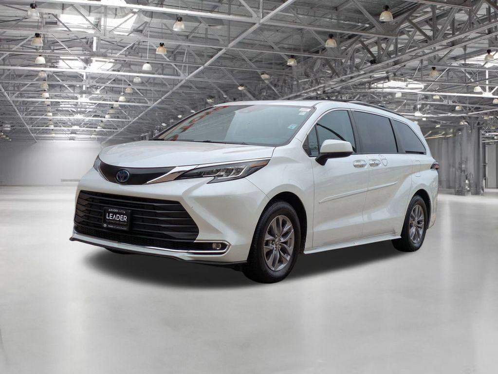 used 2022 Toyota Sienna car, priced at $25,995