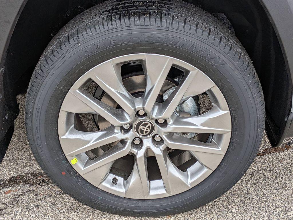new 2025 Toyota RAV4 car, priced at $41,081