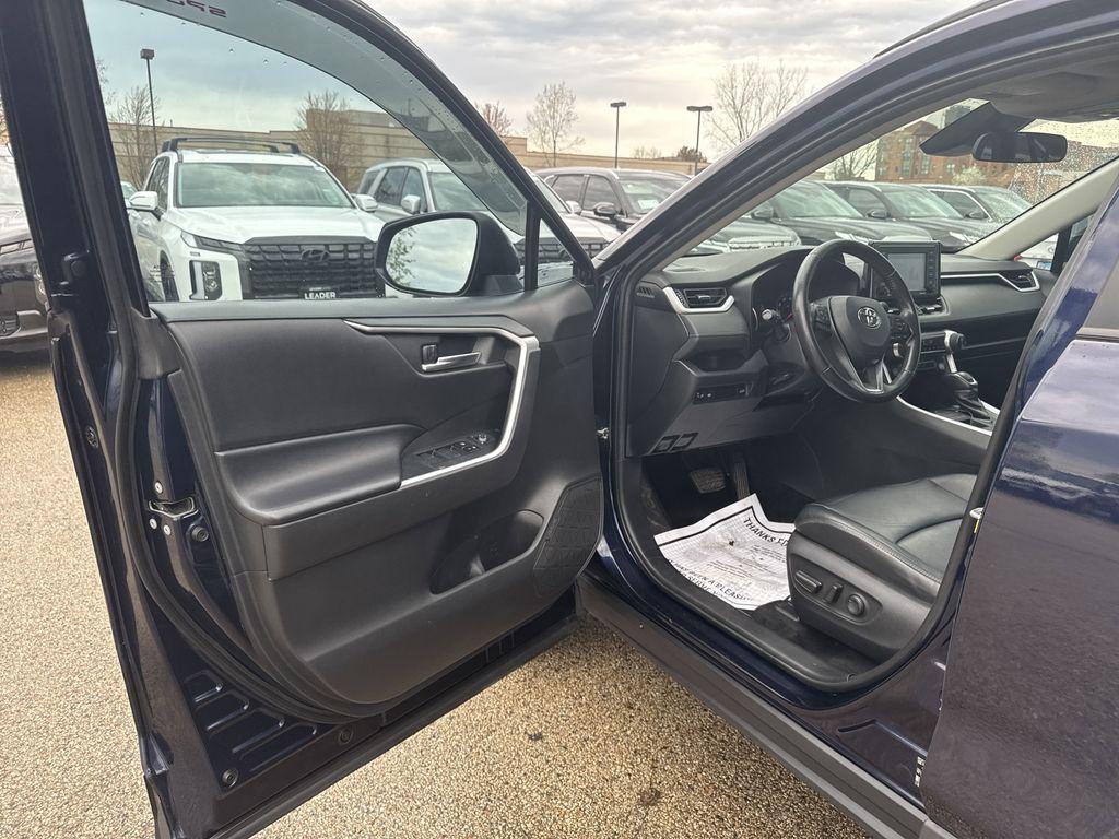 used 2020 Toyota RAV4 car