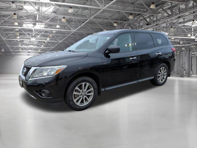 used 2013 Nissan Pathfinder car, priced at $9,484