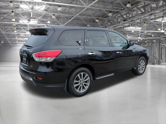 used 2013 Nissan Pathfinder car, priced at $9,484