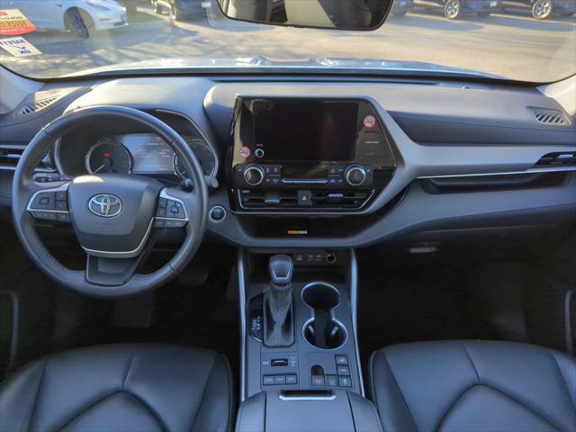 used 2024 Toyota Highlander car, priced at $41,991