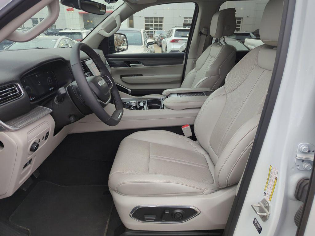 used 2024 Jeep Wagoneer car, priced at $53,995