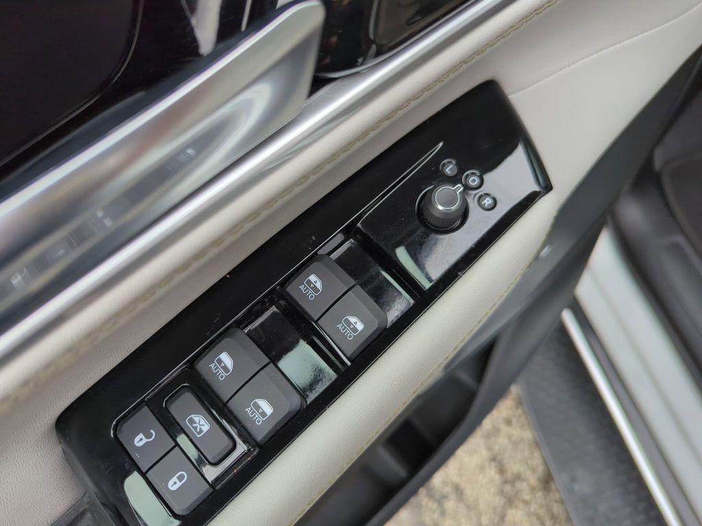 used 2024 Jeep Wagoneer car, priced at $53,995