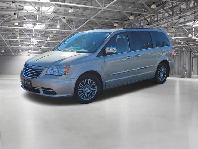 used 2014 Chrysler Town & Country car, priced at $6,488