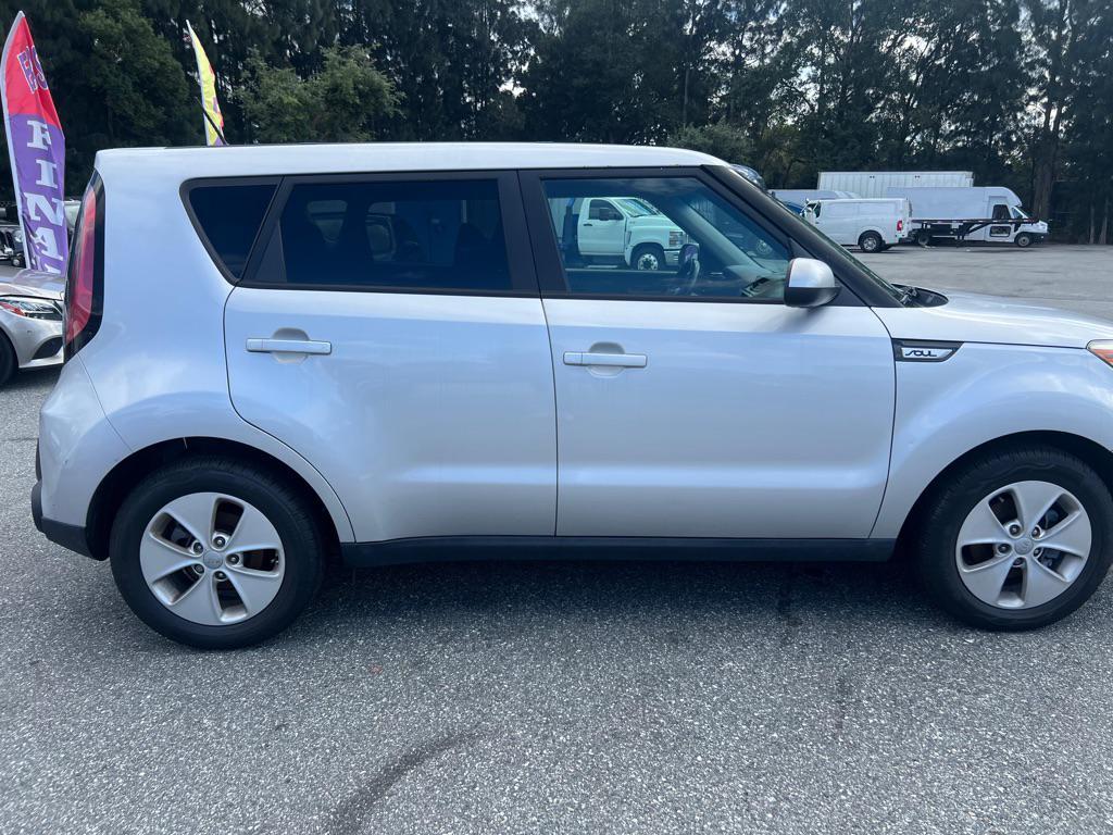 used 2015 Kia Soul car, priced at $6,900