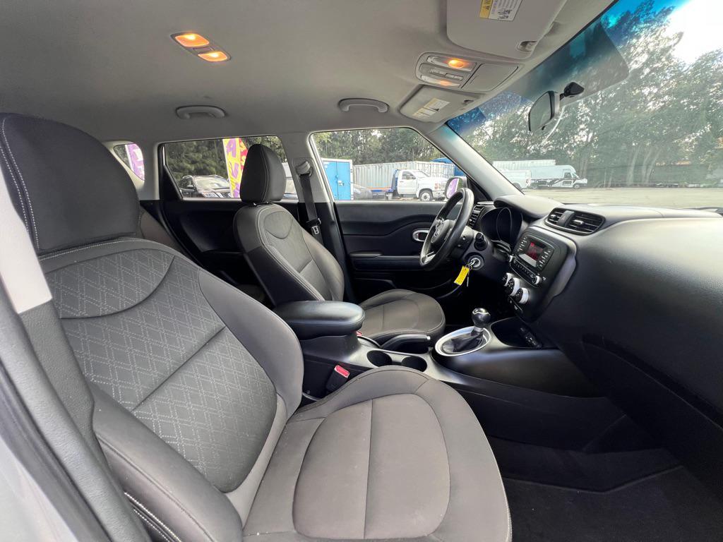 used 2015 Kia Soul car, priced at $6,900