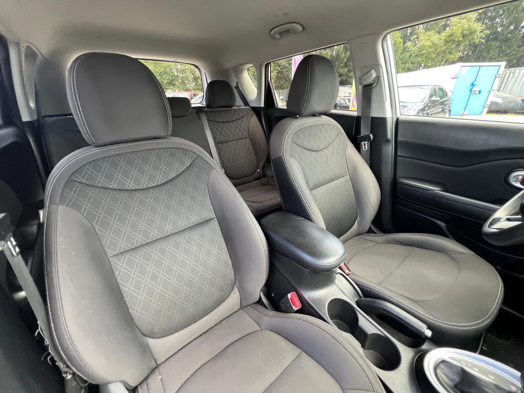 used 2015 Kia Soul car, priced at $6,900