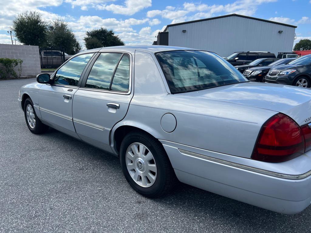 used 2003 Mercury Grand Marquis car, priced at $3,900