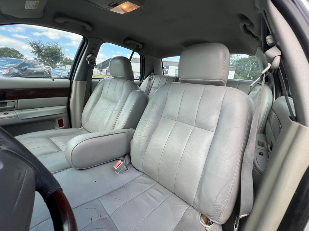 used 2003 Mercury Grand Marquis car, priced at $3,900