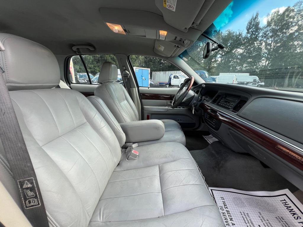 used 2003 Mercury Grand Marquis car, priced at $3,900