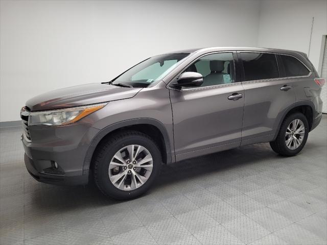 used 2016 Toyota Highlander car, priced at $19,495