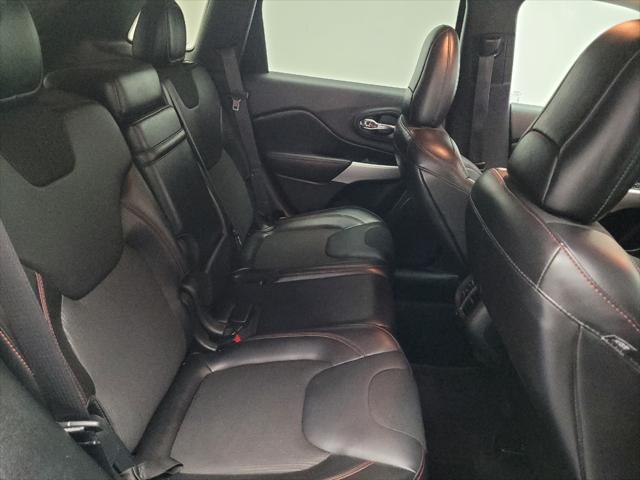 used 2018 Jeep Cherokee car, priced at $19,195