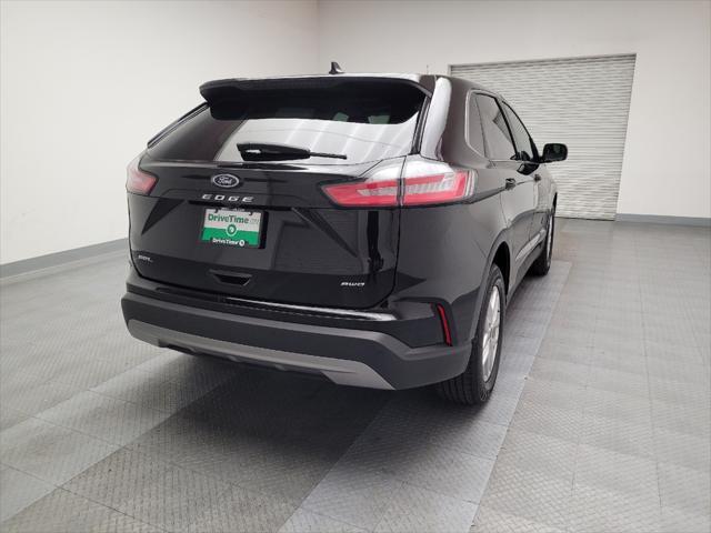 used 2024 Ford Edge car, priced at $26,295