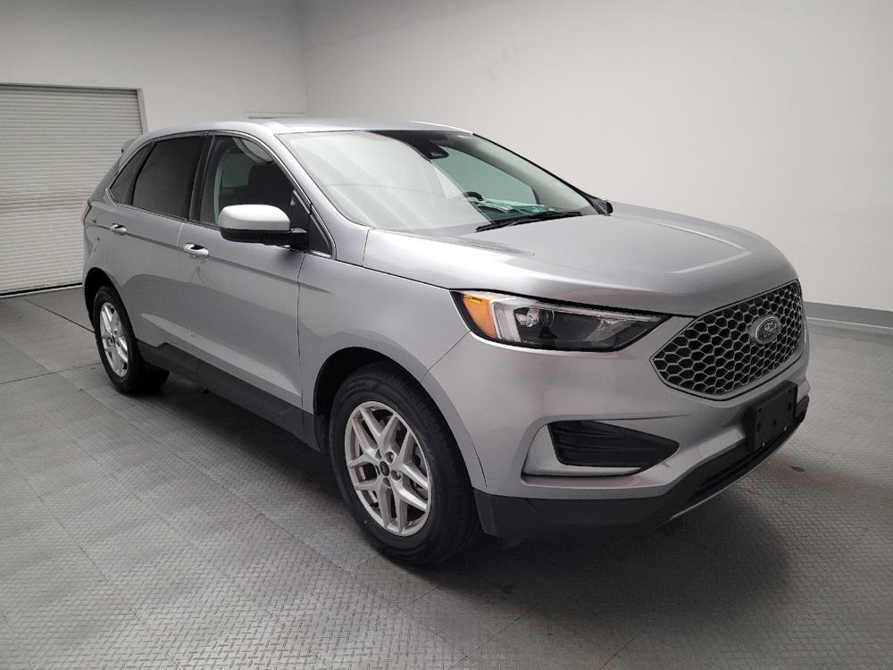 used 2024 Ford Edge car, priced at $26,195