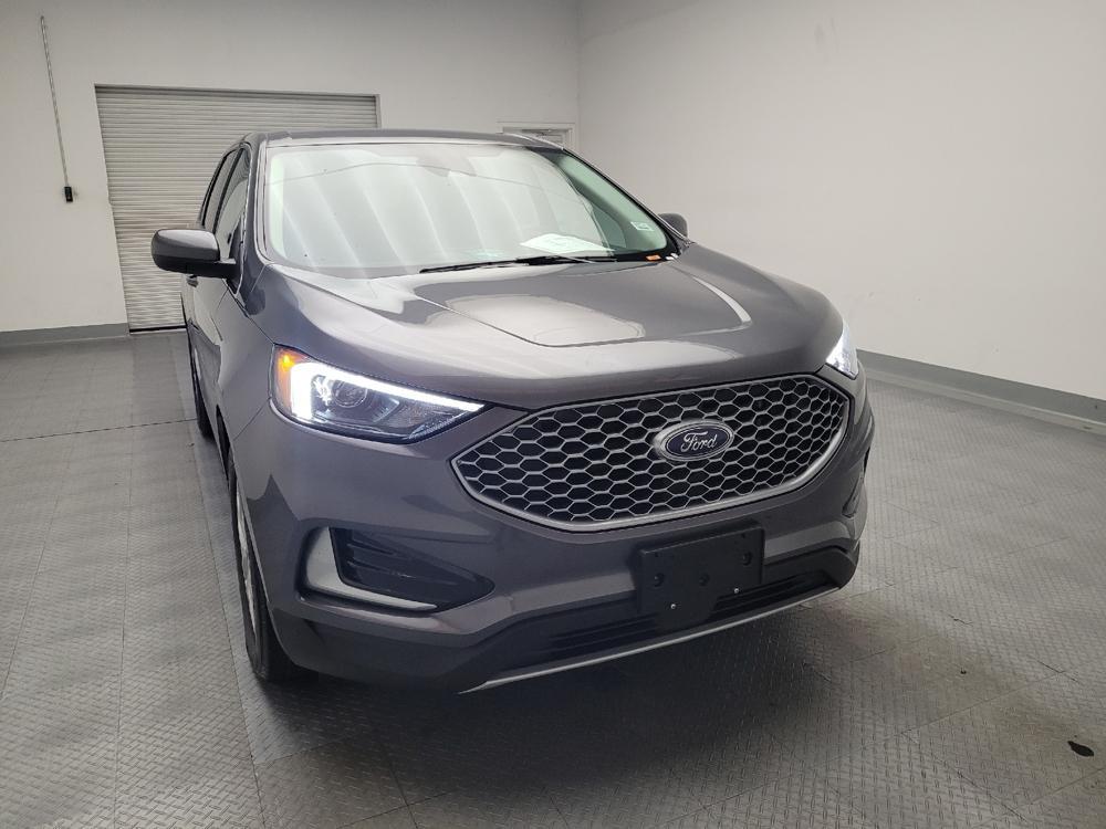 used 2024 Ford Edge car, priced at $26,795