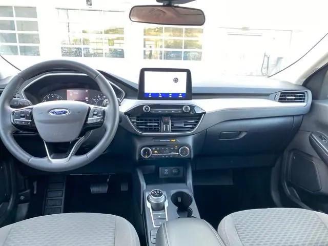 used 2022 Ford Escape car, priced at $23,500