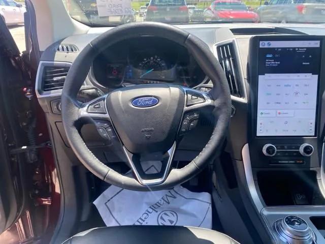 used 2022 Ford Edge car, priced at $27,900