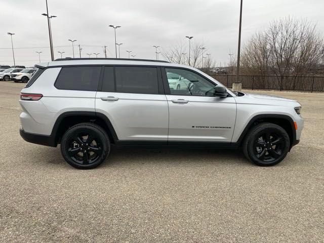 new 2025 Jeep Grand Cherokee L car, priced at $52,020