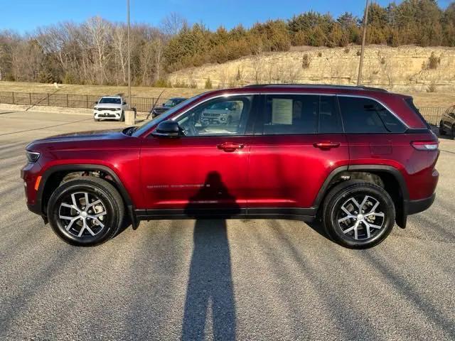 used 2023 Jeep Grand Cherokee car, priced at $35,400