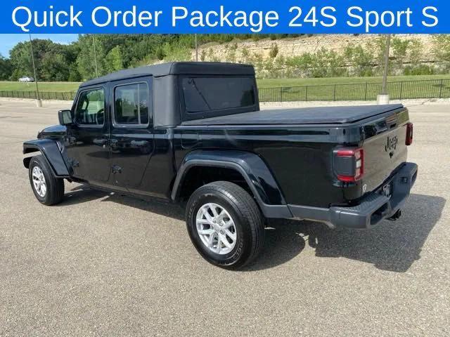 used 2023 Jeep Gladiator car, priced at $32,900