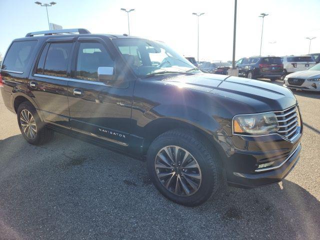 used 2016 Lincoln Navigator car, priced at $12,900