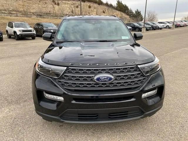 used 2022 Ford Explorer car, priced at $31,900