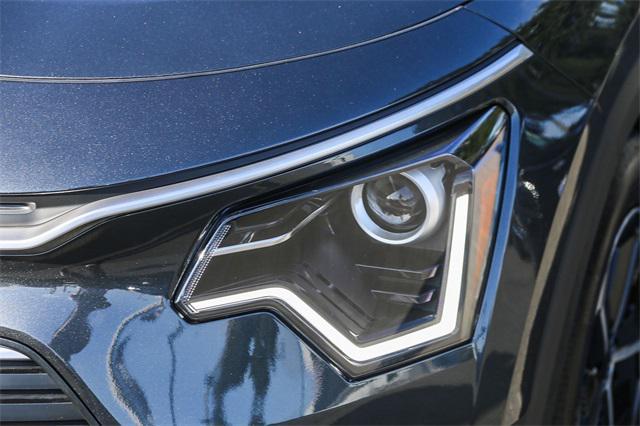 new 2024 Kia Niro Plug-In Hybrid car, priced at $36,035
