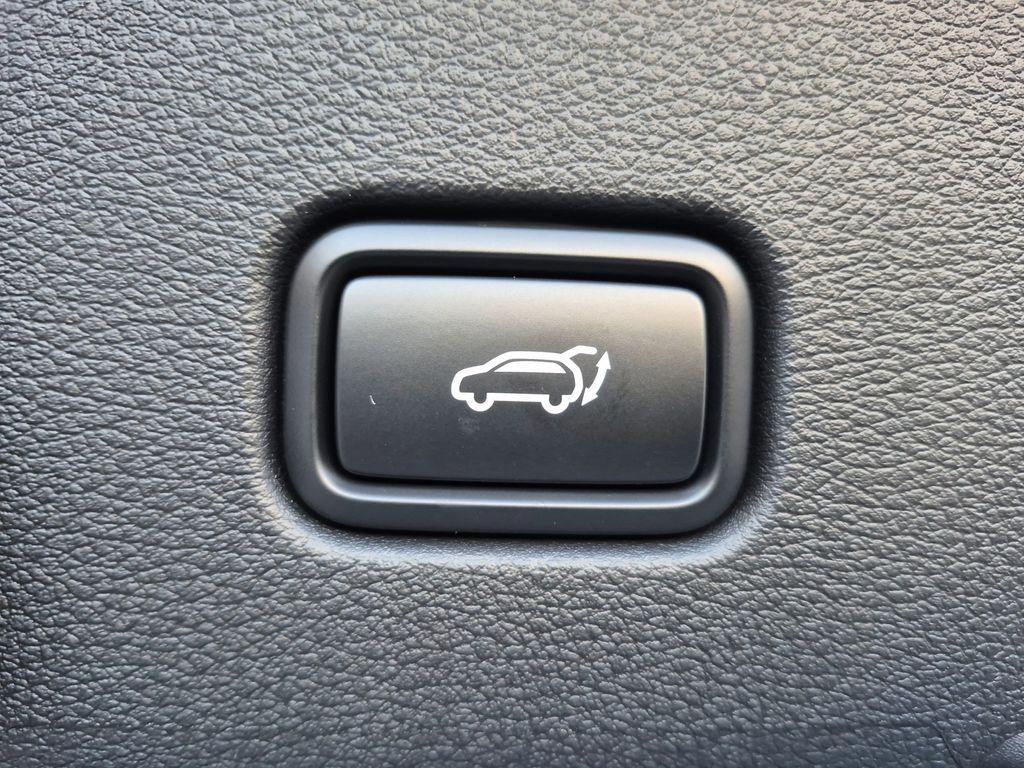 new 2026 Kia Sportage Hybrid car, priced at $34,084