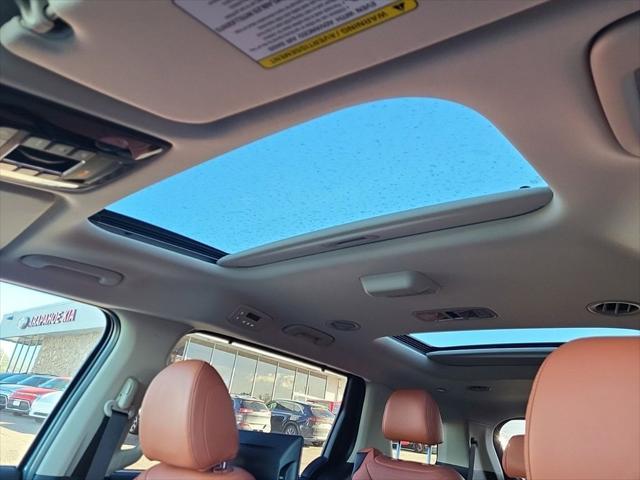 new 2025 Kia Carnival car, priced at $50,940
