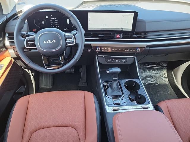 new 2025 Kia Carnival car, priced at $46,954