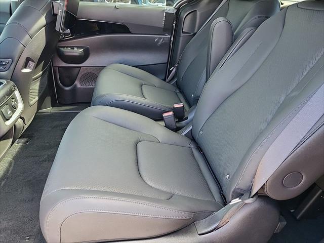 new 2025 Kia Carnival car, priced at $50,273